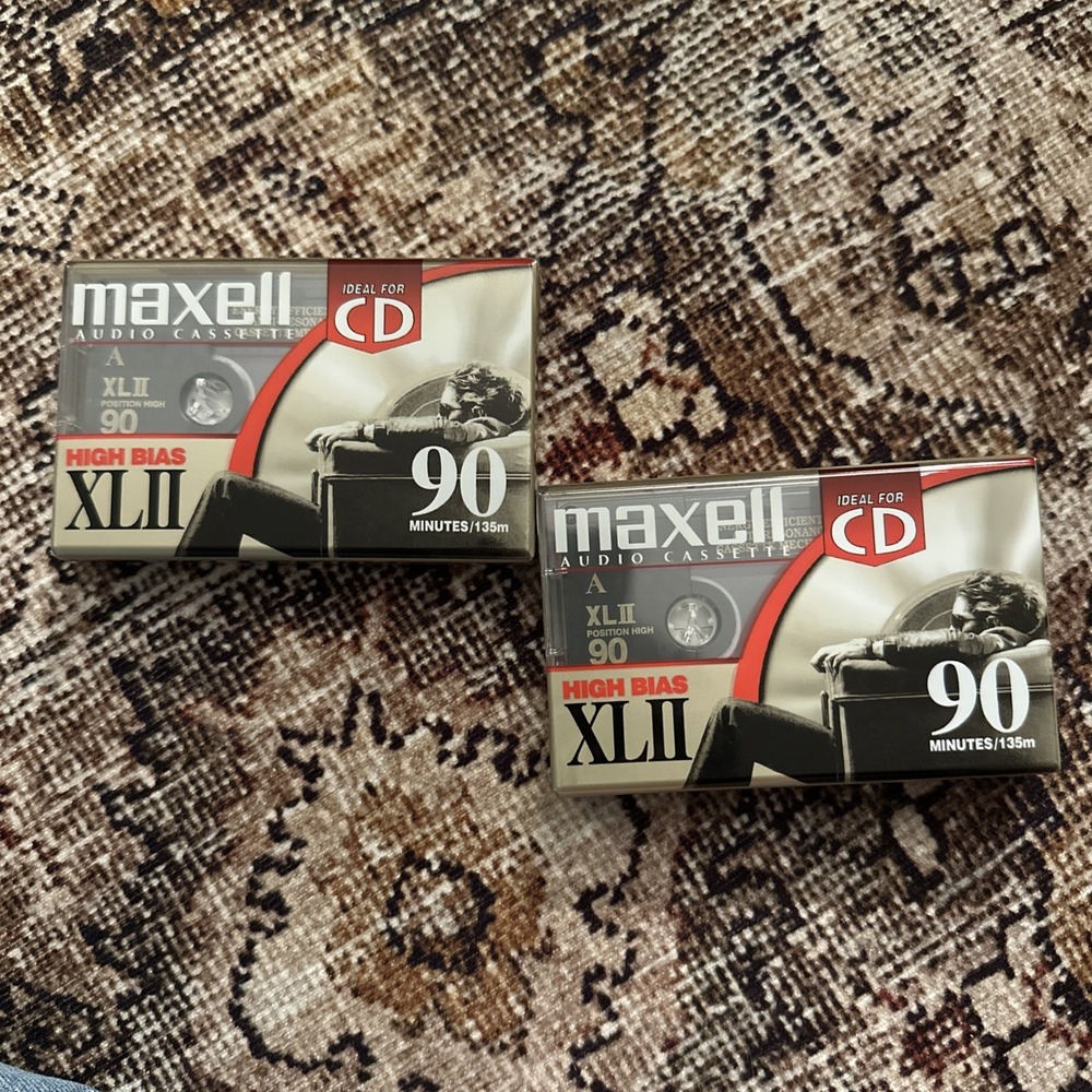 2 Maxell XL II 90 min Position IEC Type II High Blank Audio Cassette Tape Sealed